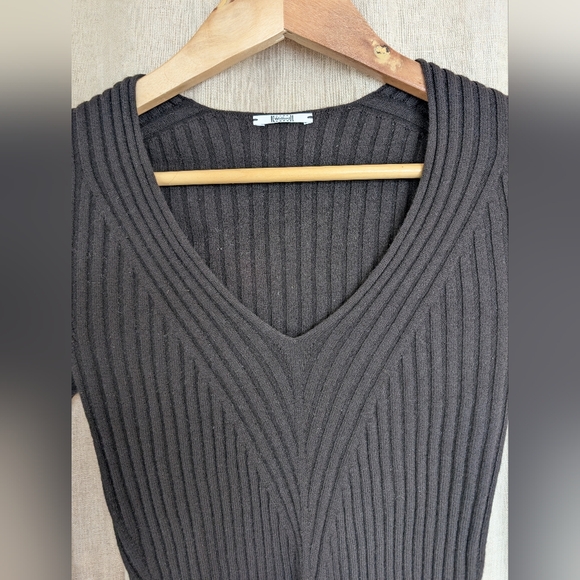 Wolford Wool Ribbed Sweater - Picture 2 of 4